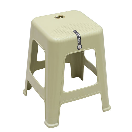 Jinsiy aloqada külotli qizlar Xonim oyoqlarini artdi